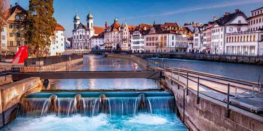 How to Move to Switzerland from India